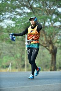 BIB: 423
                            <button type="button" onclick="openModal(10124905)" class="btn btn-primary btn-sm float-right btn-popup" data-toggle="modal" data-target=".modal-high-quality">
                        <i class="fas fa-shopping-cart"></i> Add to Cart
                    </button>
                                            <button type="button" onclick="isThisMe(10124905, true)" class="btn btn-success btn-sm float-right btn-popup btn-isme hidden" data-toggle="tooltip" data-placement="bottom" title="นี่คือรูปของคุณใช่ไหม คลิกที่นี่เพื่อเอาเข้าอัลบั้ม">
                        <i class="fas fa-plus"></i> Add to album
                    </button>
                    <button type="button" onclick="isThisMe(10124905, false)" class="btn btn-warning btn-sm float-right btn-popup btn-isnotme hidden">
                        <i class="fas fa-ban"></i> Remove from album
                    </button>